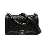 chanel boy medium handbag black sliver hardware 25cm a67086 y09953 94305 ll4jw.jpg