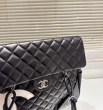 chanel cambon flap tote quilted leather black 36cm jhpds.jpeg