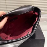 chanel cc flap bag in black 26cm oolke.jpg