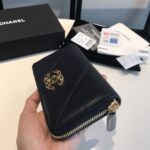 chanel cc red black wallet 165cm pvuvk.jpg