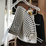 chanel cc wool beanie white yuyyc.jpg