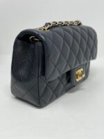 chanel classic flap caviar black crossbody bag 20cm j3epl.jpg