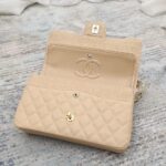 chanel classic grain gold hardware handbag beige 25cm a01112 zlpa7.jpeg