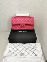 chanel classic medium flap pink and silver 25cm 9g8wn.jpeg