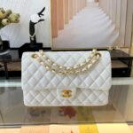 chanel classic medium handbag white 25cm a01112 6ul9t.jpeg
