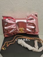 chanel clutch metallic and gold metal in pink 24cm as5129 b18041 nzk53 xpvm3.jpg