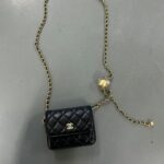 chanel clutch with chain pearl crush gold black 15cm ap1628 b02916 94305 kdowx.jpg