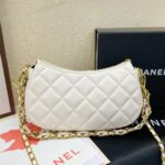 chanel clutch with strap white 24cm kuwsv.jpg