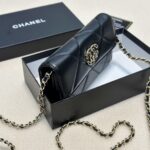 chanel flap bag black 19cm ums6n.jpg