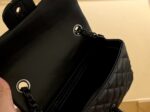 chanel flap bag black 20cm zpgbd.jpeg