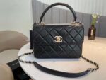 chanel flap bag with top handle bag with gold metal black 25cm a92236 y60767 94305 dilai.jpg