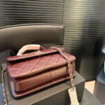 chanel flap bag with top handle burgundy 25cm h3sdq.jpg