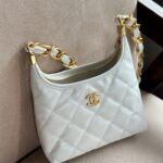 chanel gabrielle bag white 22cm cjirn.jpg