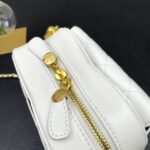 chanel heart clutch with chain white ap2784 e8vbl.jpg