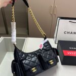 chanel maxi hobo bag gold tone metal black 25cm qucbs.jpg