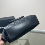 chanel maxi size hobo bag black leather and gold tone metal black 27cm as4339 b13833 94305 ksotb.jpg