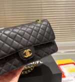 chanel medium classic handbag grained and gold tone metal black 26cm a01113 y01864 c3906 hozu3.jpeg