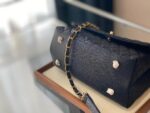 chanel medium coco handle bag gold hardware black 23cm vscms.jpeg