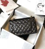 chanel medium flap bag black 25cm a01112 y01295 94305 omrxo.jpeg