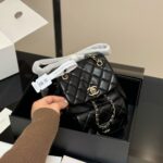 chanel mini duma backpack black 18cm g7a21.jpg