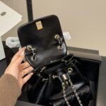 chanel mini duma backpack black 18cm w62zn.jpg