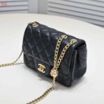 chanel mini flap bag with flower chain black 18cm pwuz4.jpg