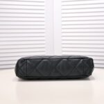 chanel quilted 19 east west shopping bag black 36cm ui5fu.jpeg