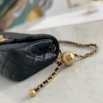 chanel shoulder bag black ap1787 hjqea.jpg