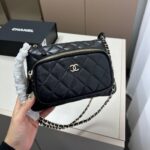 chanel shoulder crossbody bag with chain black 20cm slsxf.jpg