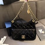 chanel small hobo bag in shiny leather gold black 24cm cjfos.jpg