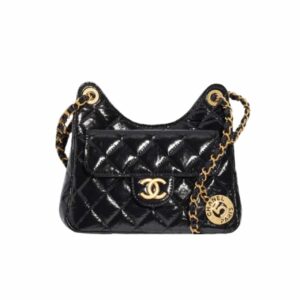 chanel small hobo bag in shiny leather gold black 24cm ighq3.jpg
