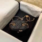 chanel small vanity with chain black ap1447 qgpel.jpg