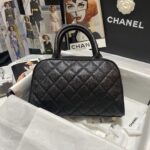 chanel timeless cc quilted caviar bowler bag black 25cm g2yi2.jpg
