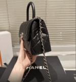 chanel trendy cc top handle bag python black 23cm i3odw.png