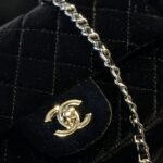 chanel velvet pearl crush mini flap bag black 20cm tbfui.jpg