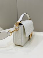 fendi baguette ff canvas bag white 28cm 8br600amcdf1cfk afwf7.jpg