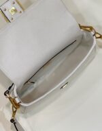 fendi baguette ff canvas bag white 28cm 8br600amcdf1cfk ikcgb.jpg
