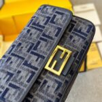 fendi baguette ff chenille bag dark blue 27cm l7mwv.jpg