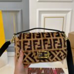 fendi baguette sheepskin bag brown 26cm anvzm.jpg
