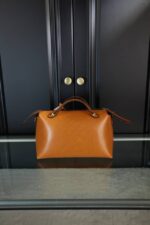 fendi by the way medium brown 27cm 8bl146ac9lf0c88 oxhzx.jpeg