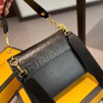fendi logo embossed kan i black 24cm k4ks9.jpg