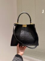 fendi original peekaboo black 30cm yb3uv.jpg