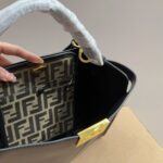 fendi peekaboo x lite medium black 29cm 8bn310a5e9f19ph agsgh.jpg