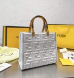 fendi sunshine small white leather shopper 25cm 8bh394amcvf0qvl gl3yq.jpg