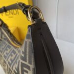 fendigraphy small vintage gold metal leather bag 28cm p34ne.jpg
