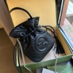 gucci blondie mini bucket bag black 19cm 760313 aacp7 1000 vlwsf.jpg