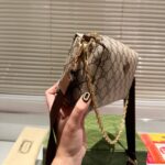 xr:d:DAF6qsMFK9A:39,j:8163191428398070968,t:24013010