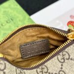 gucci double g coin purse strawberry wallet beige 13cm tr8jc.jpg