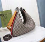gucci gg attache large shoulder bag 35cm 702823 96grn 4091 hvh8q.jpeg