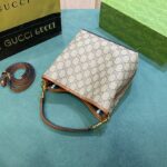 gucci gg emblem mini bucket bag beige and dark brown 21cm 815118 fad6l 9758 2zr5n.jpg